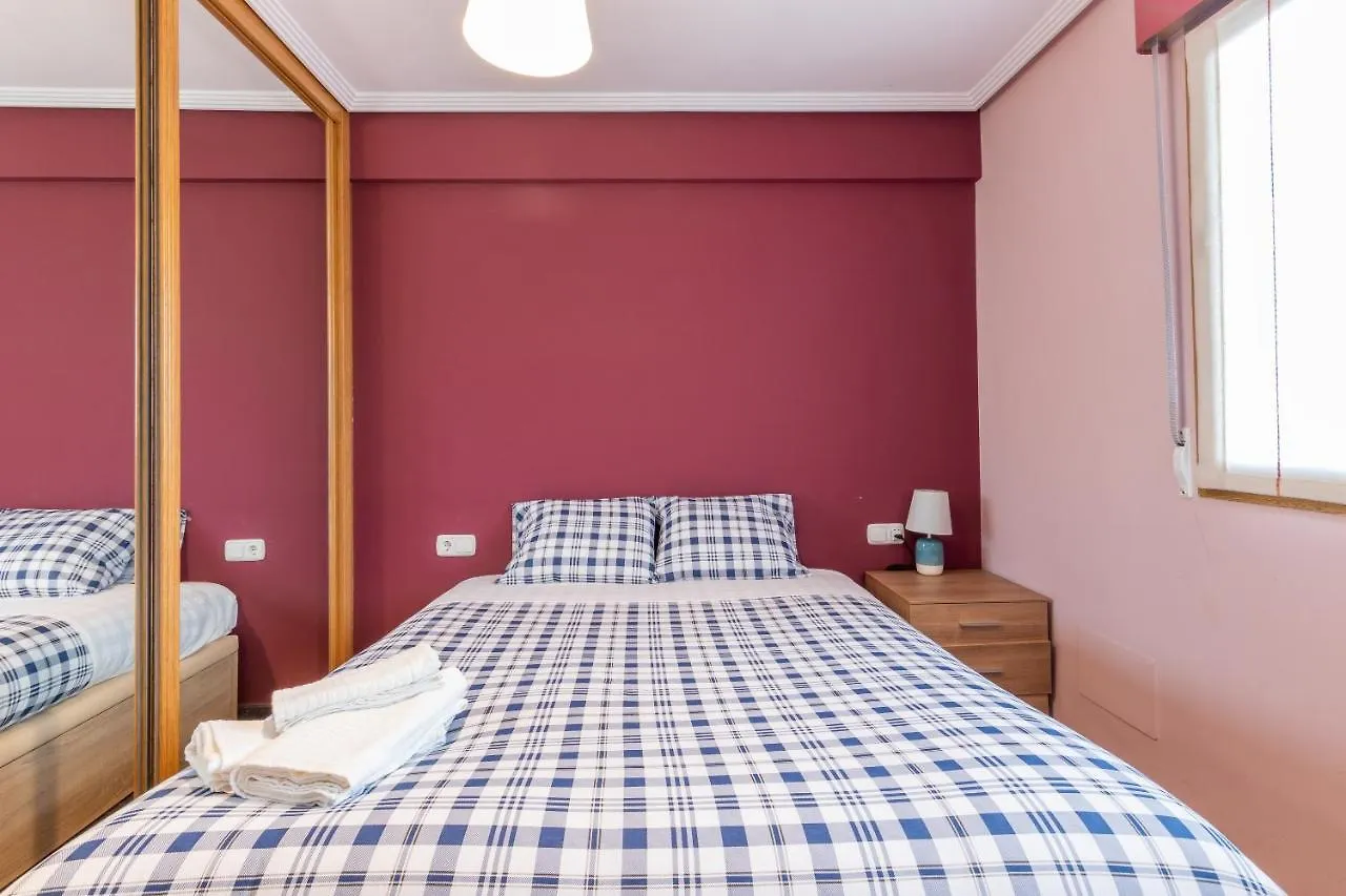 דירה Confortable Apartamento En לקייטיו ספרד